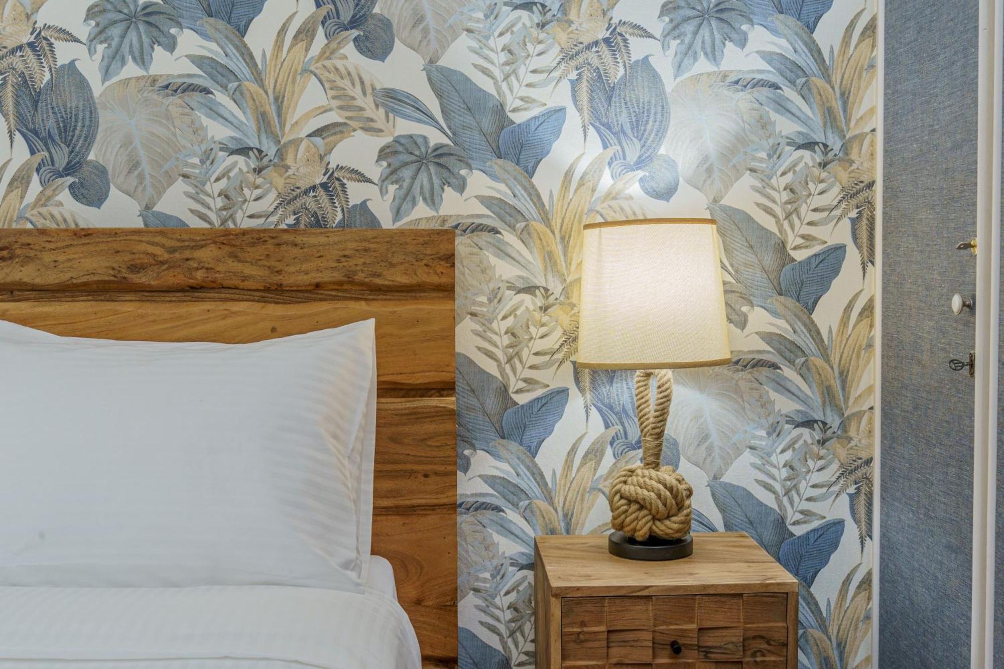 Motley Luxury Apartment By Estia Candia Esterno foto
